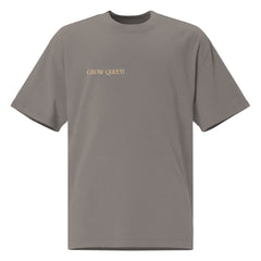 Oversized faded t-shirt - Grow Queen